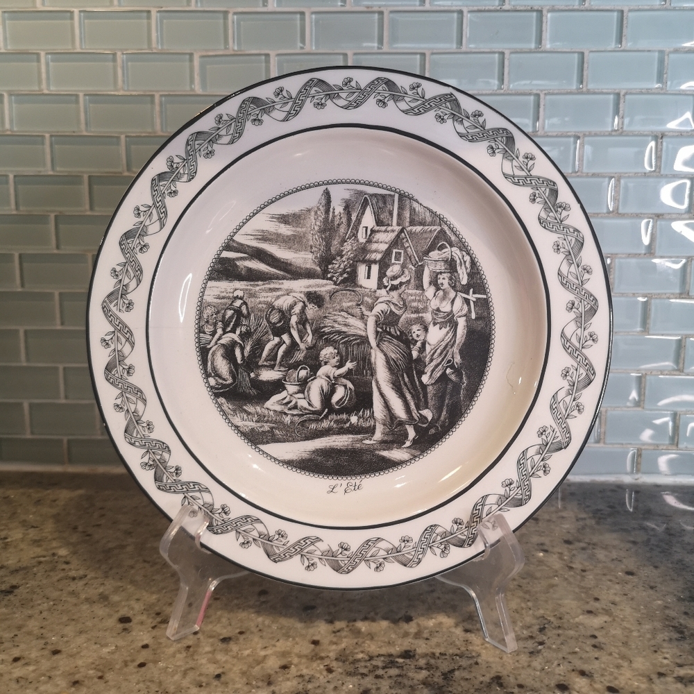 Mottahedeh Italy Creil Reproduction L'Ete/Farm Summer 9. 5" Plate "Repaired"